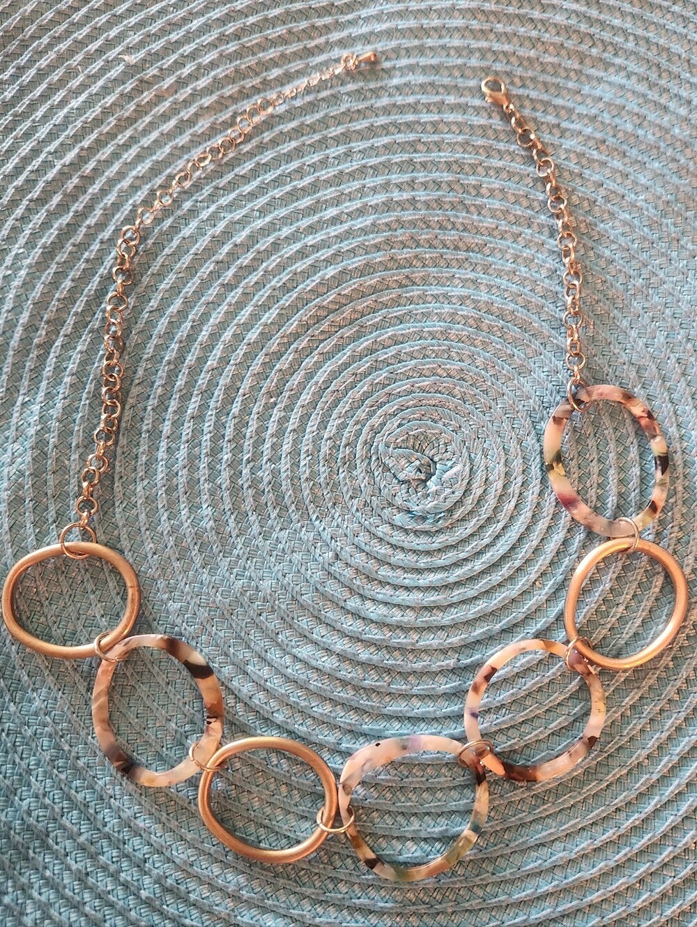 Women’s Rose Gold Link Circle Tortoise Shell Necklace